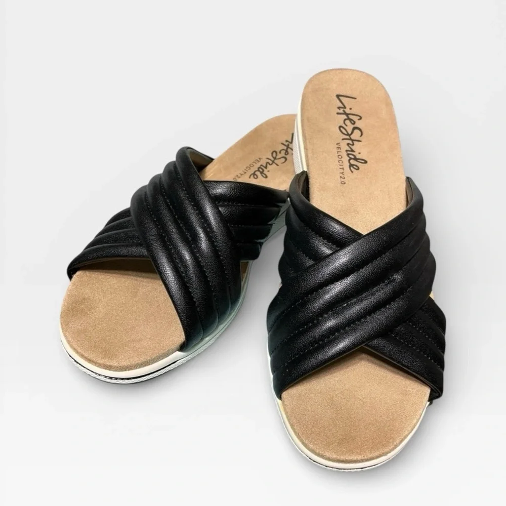 Life Stride Black Slide Sandals